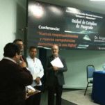 Ángel Pérez Gómez presentó la conferencia “Nuevas…